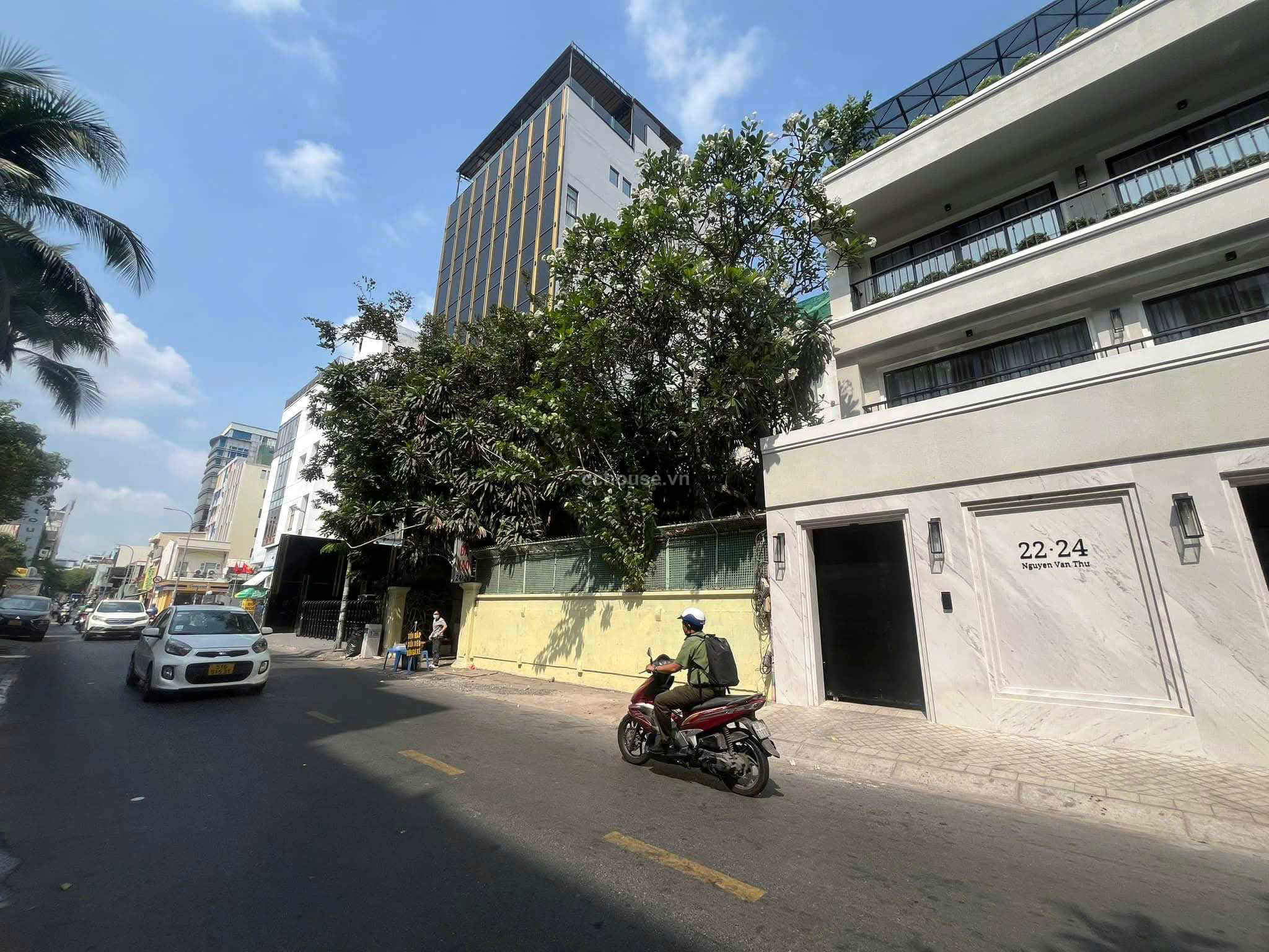 Bán Nhà 22–24 Nguyễn Văn Thủ, ngay ngã 4 Nguyễn Bỉnh Khiêm