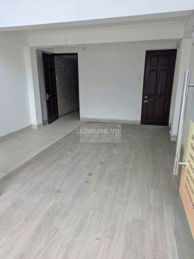 Cho thuê tòa nhà MT Trần Quang Khải, Q1. DT 4.1x13.5m, 8 tầng