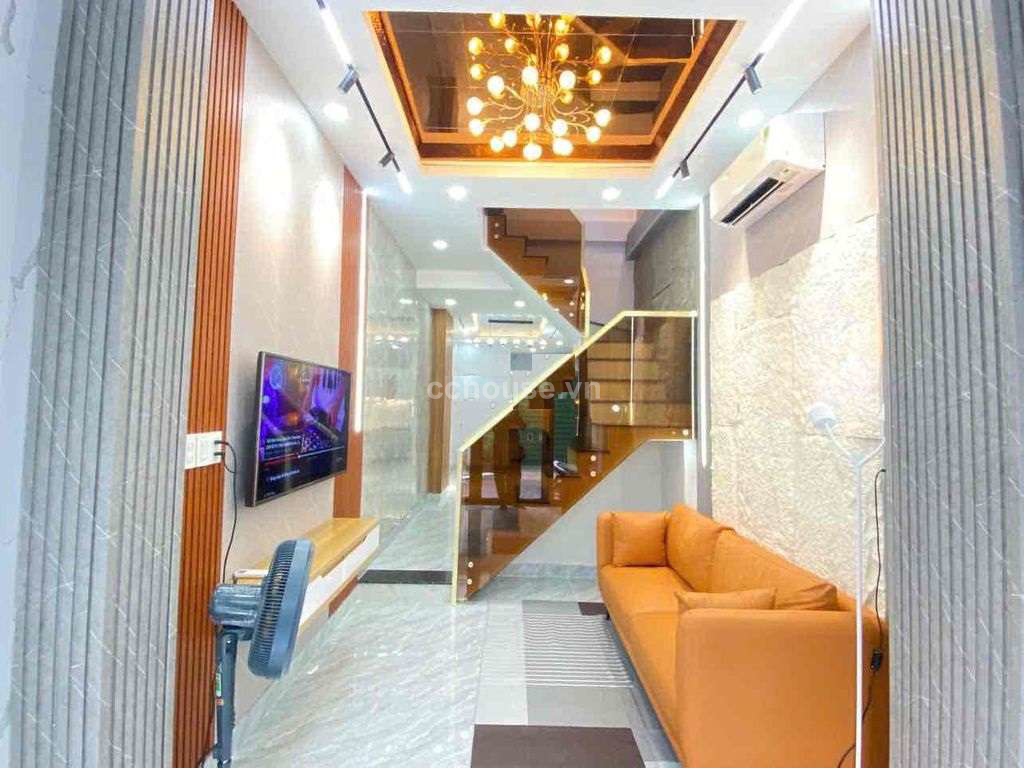 https://batdongsan.blob.core.windows.net/cchouse/Property/202506/d375ef62-9e88-452a-9715-0646076e39fd.jpg