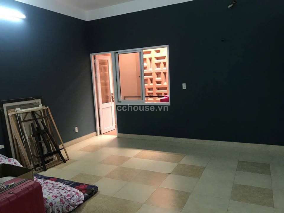 https://batdongsan.blob.core.windows.net/cchouse/Property/202506/e06d55df-dbec-498d-9fca-4be0fa9c821a.jpg