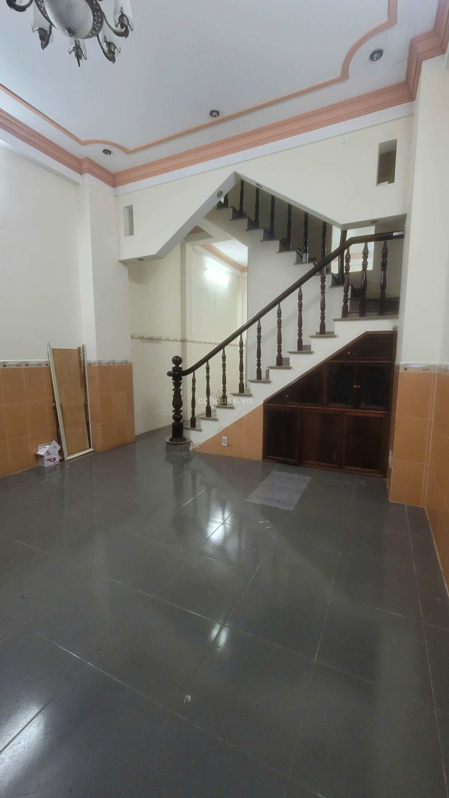 https://batdongsan.blob.core.windows.net/cchouse/Property/202506/e6ee2aa2-e2d4-40c6-a11d-42bd898ecf24.jpg