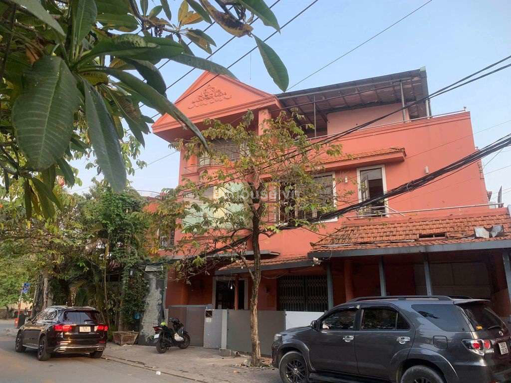 Cho-thue-nha-can-goc-2MT-Tong-Huu-Dinh-TPThu-Duc-DT-20x15m-3-tang-id7472