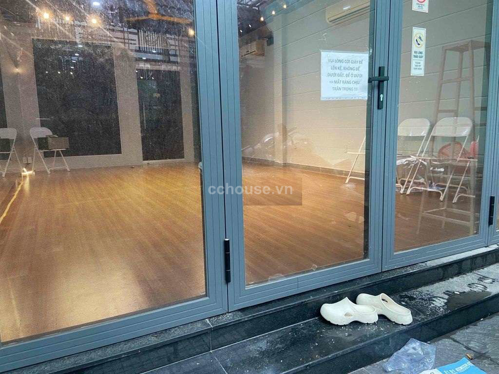 Bán nhà HXH Hoàng Hoa Thám, P.Gia Định. DT 5x23m, 2 tầng
