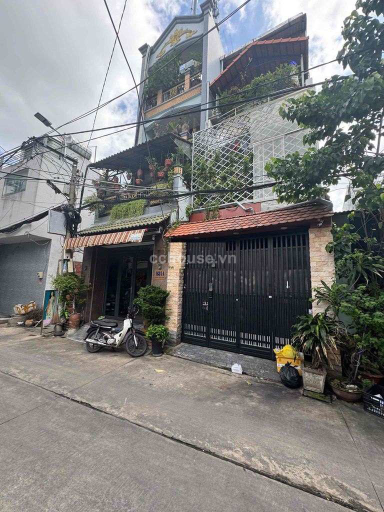 Bán nhà HXT 168 Nguyễn Súy, Tân Phú. DT 4.15x23m, 3 tầng ST