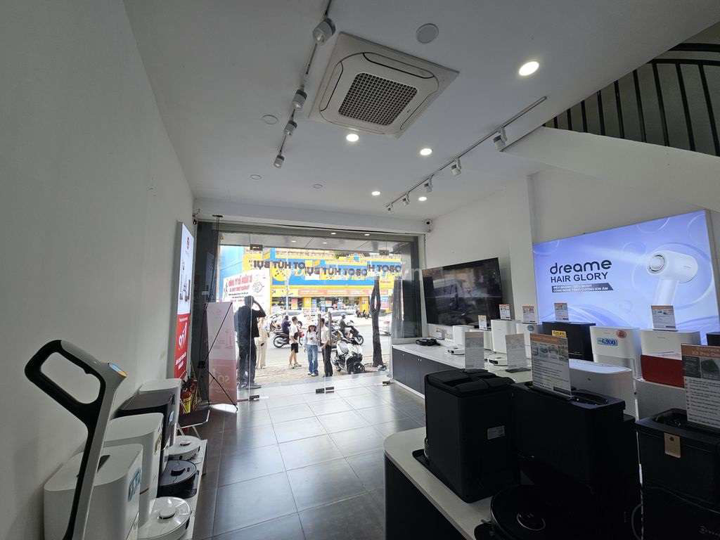 https://batdongsan.blob.core.windows.net/cchouse/Property/202507/3db5edf6-10ca-4517-aa39-79cd58b36690.jpg