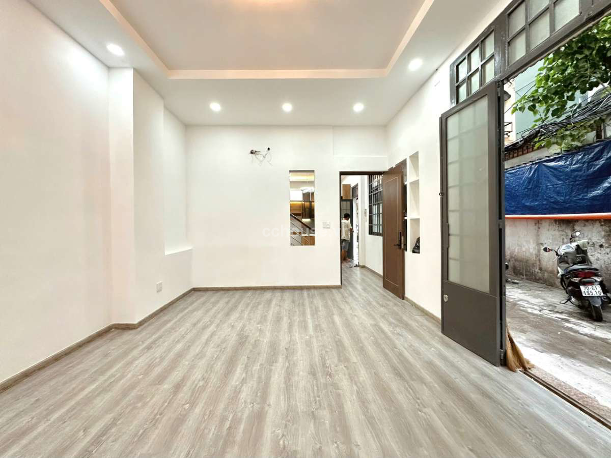 Bán nhà HXH Nguyễn Duy Dương, P.Vườn Lài. DT 12.1x4.5m, 4 tầng