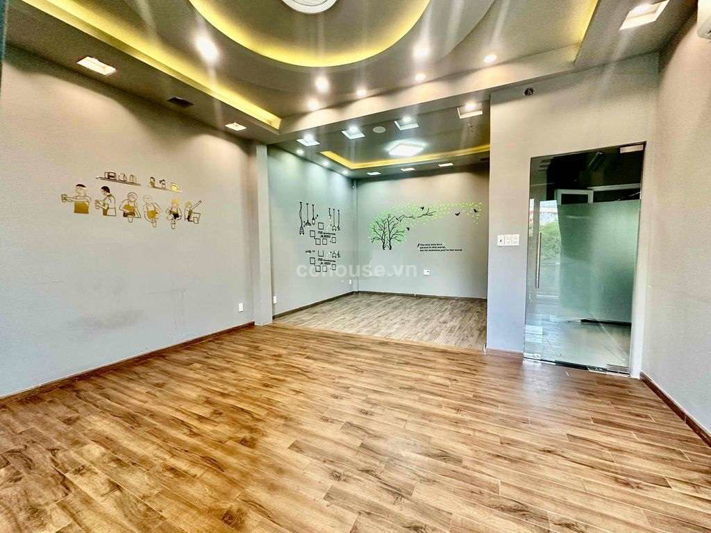 Cho thuê nhà NCMT Trần Khánh Dư, P.Tân Định. DT 5x10m, 3 tầng