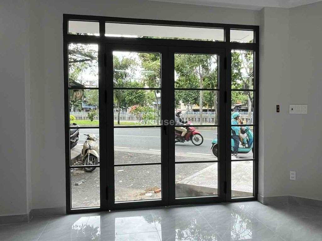 Cho thuê nhà MT Hoàng Sa, P.Xuân Hòa. DT 6x14.5m, 3 tầng ST