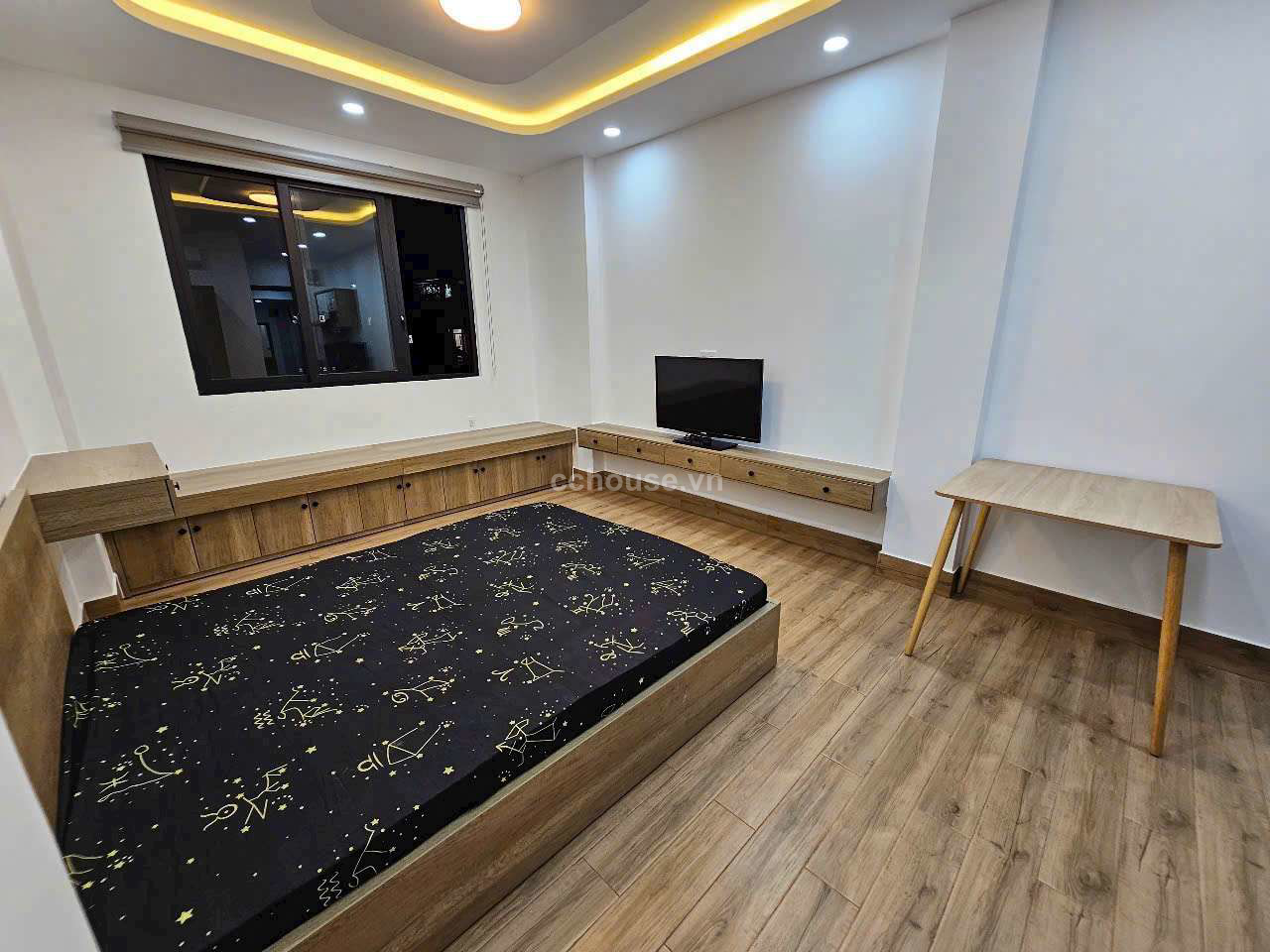 Bán nhà HXH Nơ Trang Long, P7, Bình Thạnh. DT 77m2, 5 tầng ST