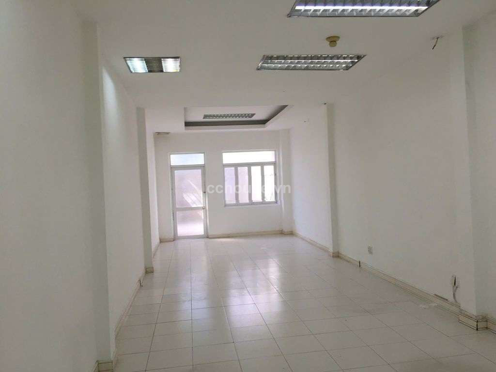 Cho thuê nhà MT Ký Con, P.Sài Gòn. DT 4x20m, 4 tầng ST