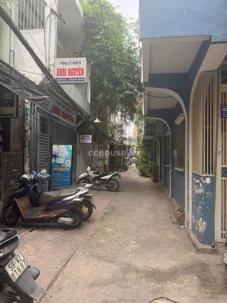 Cho thuê nhà Bàn Cờ, P.Bàn Cờ. DT 5x13m, 2 tầng