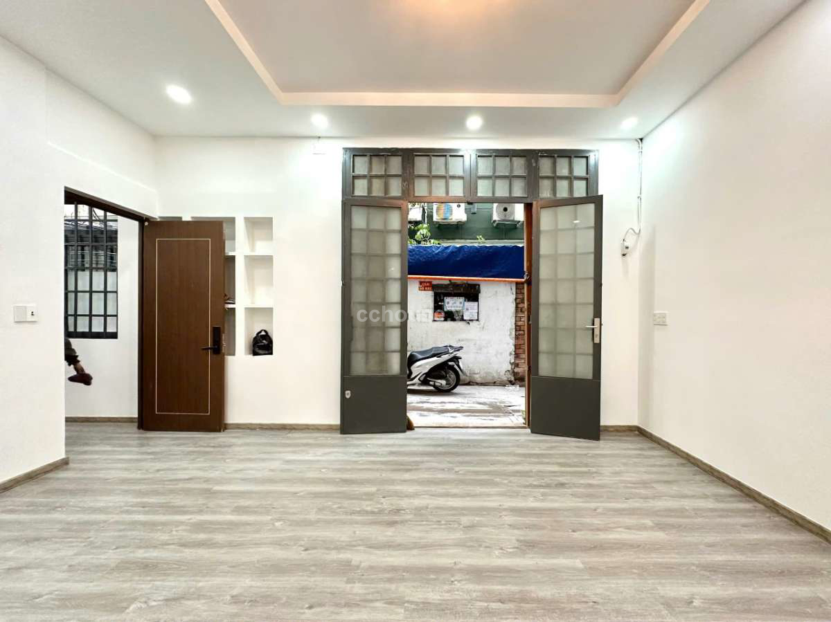 Bán nhà HXH Nguyễn Duy Dương, P.Vườn Lài. DT 12.1x4.5m, 4 tầng