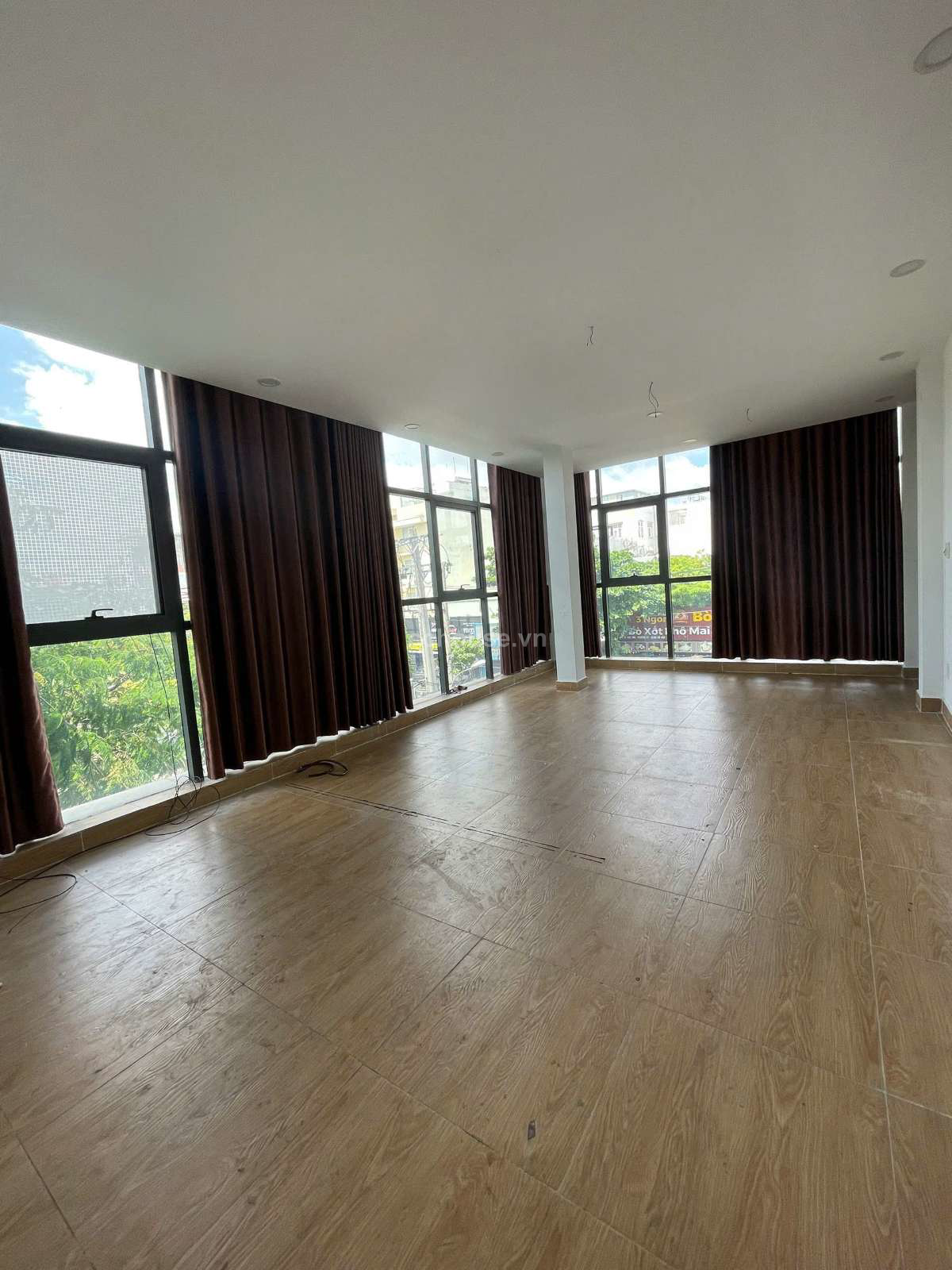 Bán nhà căn góc 2MT Lê Đức Thọ, P.An Nhơn. DT 4x21m, 6 tầng