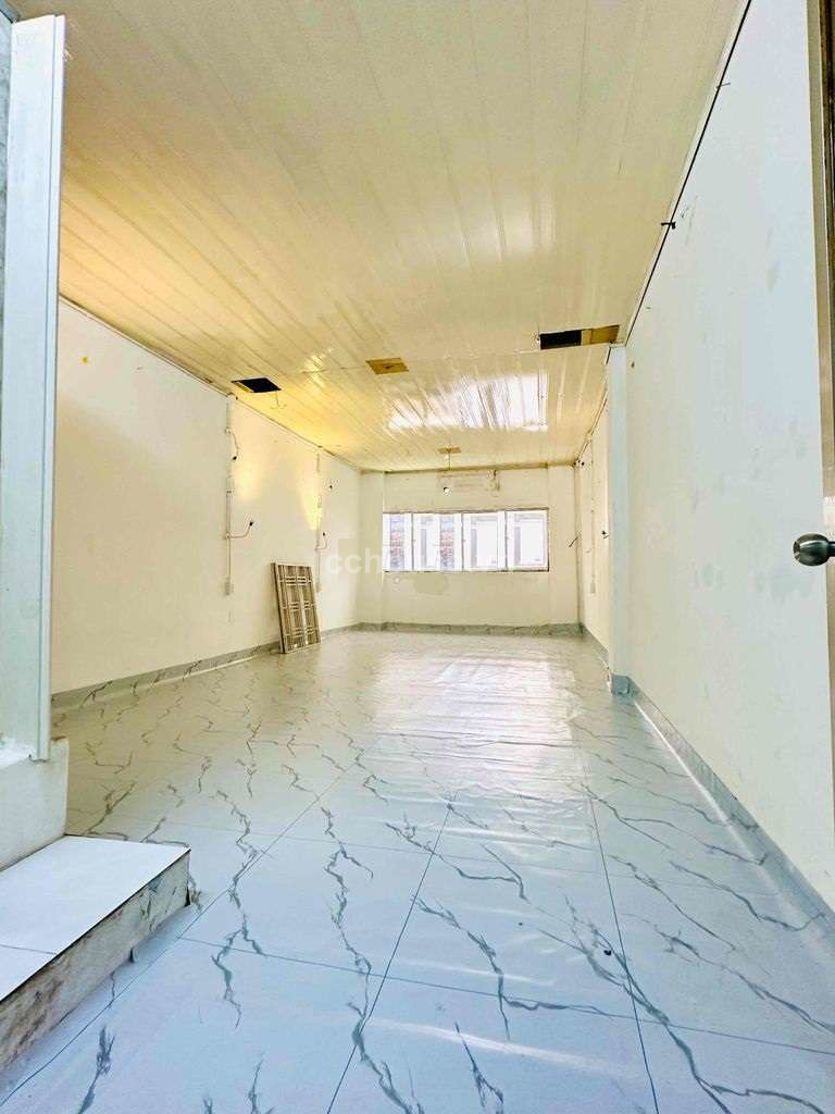 Cho thuê nhà HXH 283 Phạm Ngũ Lão, P.Bến Thành. DT 4x14m, 3 tầng