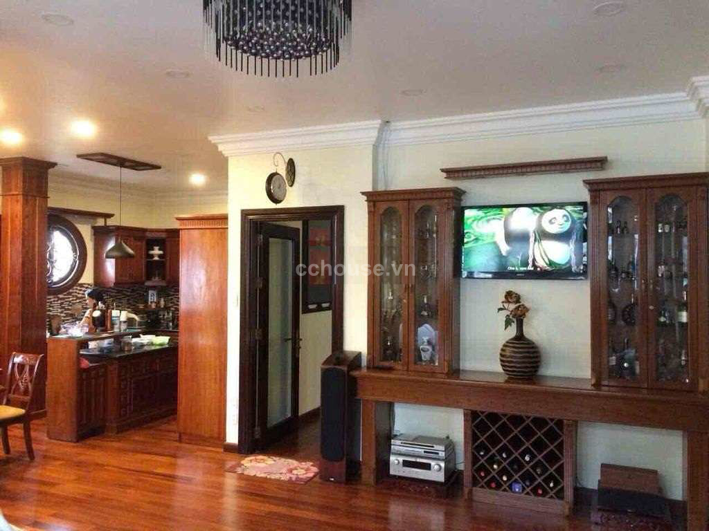 Biệt thự căn góc Lê Thúc Hoạch, P.Phú Thọ Hòa. DT 9x16m, 4 tấm