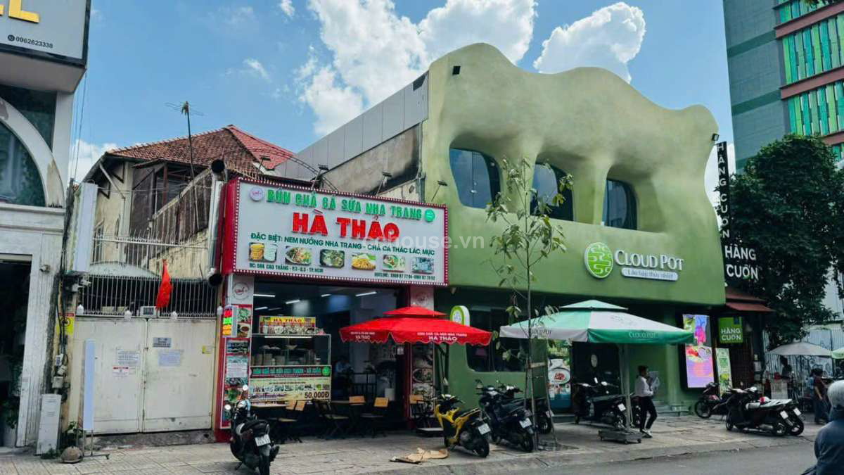 Villa Măt Tiền 59A Cao Thắng. DT Đẹp 8m*32m. Gồm 2 Tầng - Áp Mái. Giá Bán 125 Tỷ TL
