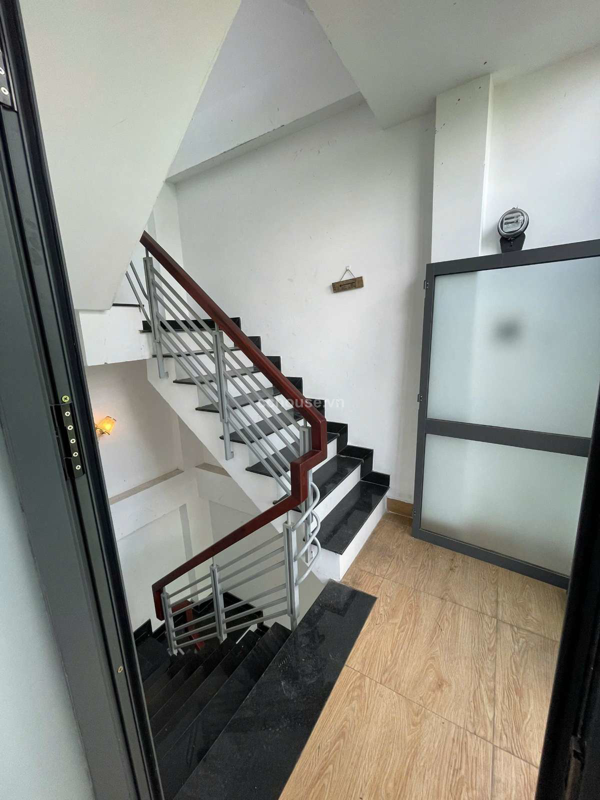 Bán nhà căn góc 2MT Lê Đức Thọ, P.An Nhơn. DT 4x21m, 6 tầng