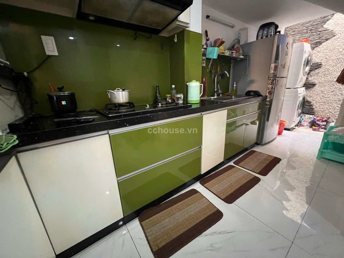 Bán nhà MT Lê Trực, P.Gia Định. DT 5x16m, 5 tầng