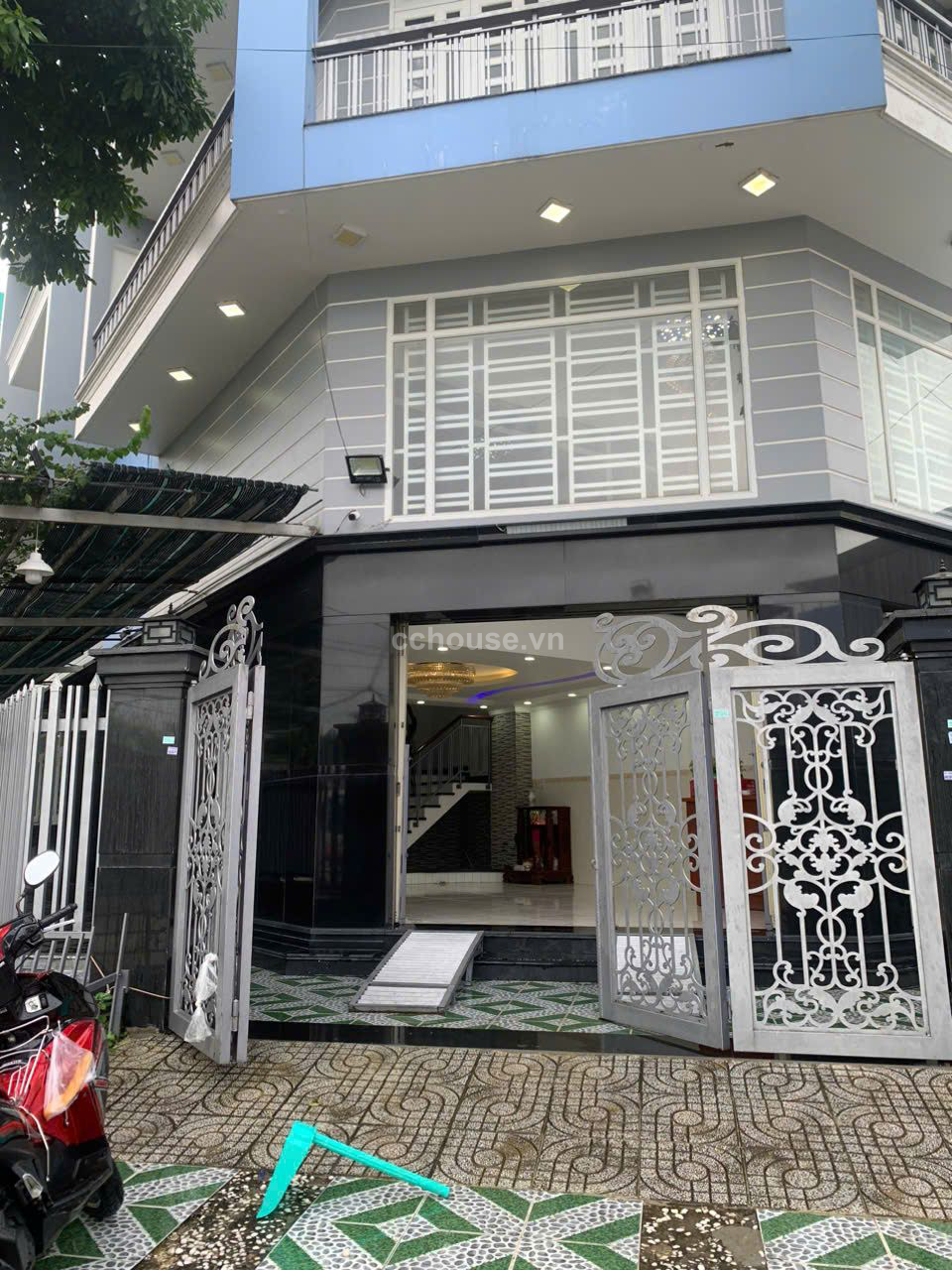 Căn góc 48 Rạch Lòng Đèn Quận 8 ,diện tich 8x23m nhà 4 tầng 