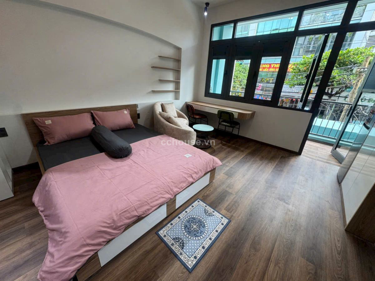 Bán nhà MT Võ Oanh, P.Thạnh Mỹ Tây. DT 4.4x20m, 5 tầng