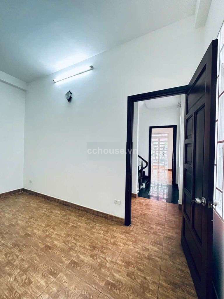 Bán nhà căn góc HXH Phạm Văn Chiêu, P.An Hội Tây. DT 5x20m, 3 tầng