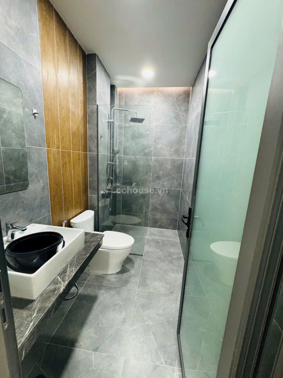 Nhà  khu Bàu cát hẻm nhựa 6m - Tân Bình 
