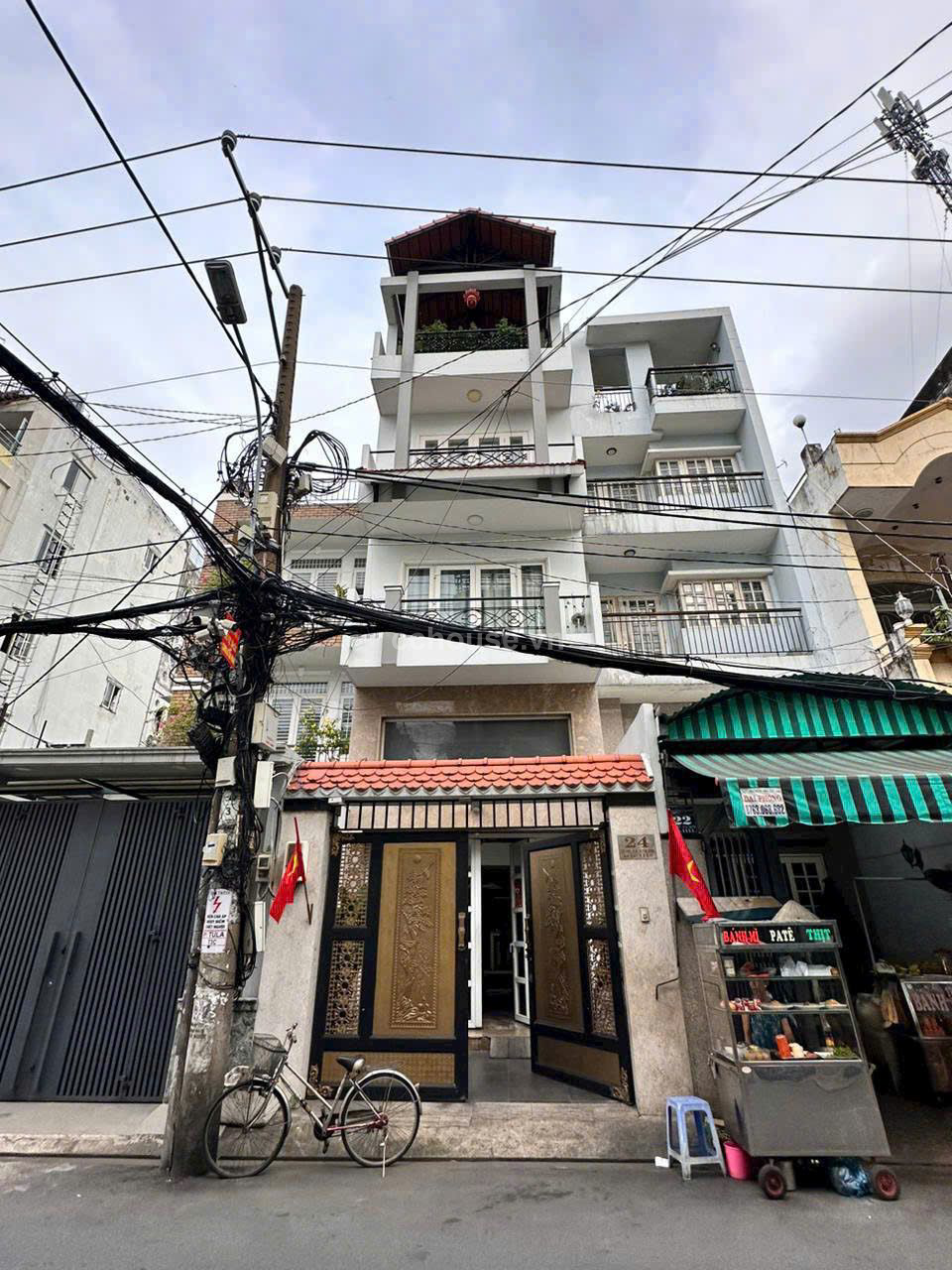 Ban-nha-5-tang-Mat-tien-Doi-dien-BV-Thong-Nhat-phuong-4-quan-Tan-Binh-id9719