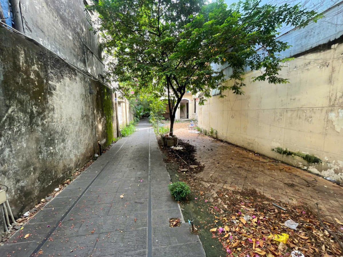 Biet-Thu-Mat-Tien-NB-Tran-Quoc-Toan-Quan-3-DT-Khung-1650m-Cong-Nhan-815m2-3-Tang-Ap-Mai-320-Ty-id8492