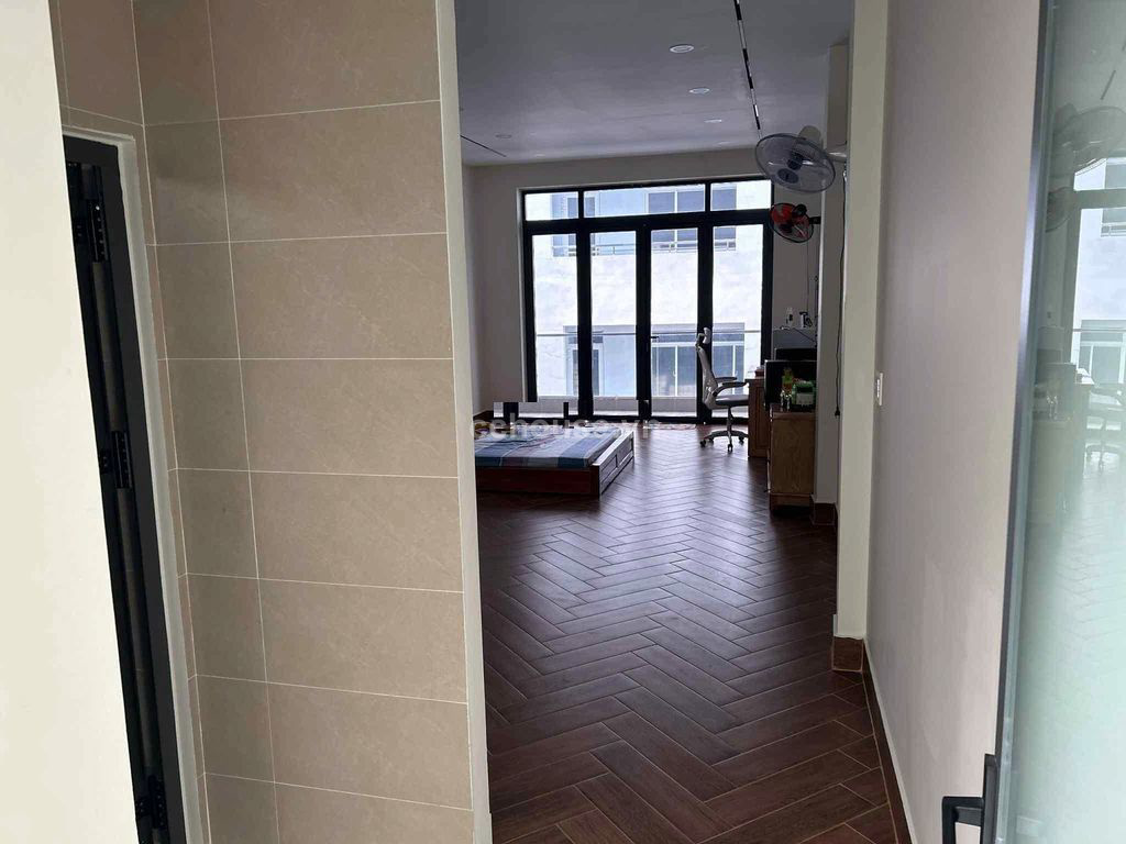 Bán nhà HXH 6m Lê Thị Bạch Cát, P.Phú Thọ. DT 4.15x20.15m, 3 tầng