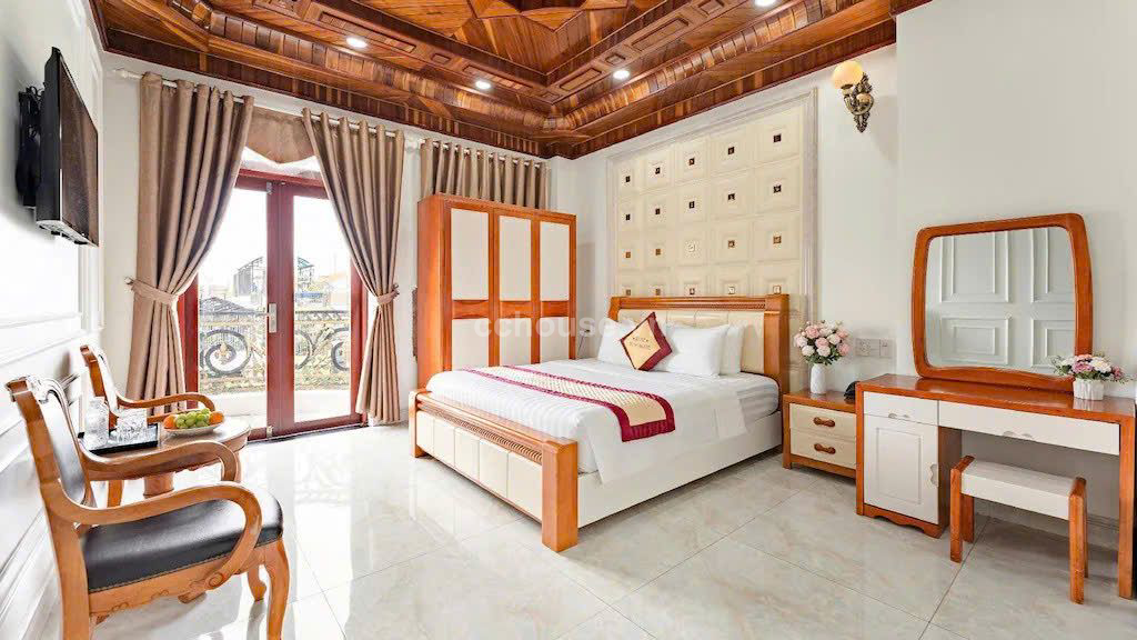 Khách sạn 160-162 Bàu Cát, P. 4 , Tân Bình , Kết cấu: Hầm + 8 tầng + Lửng