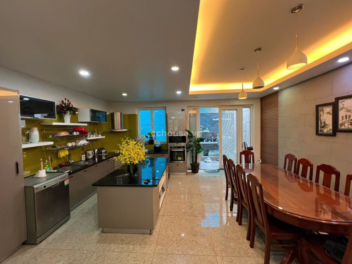 Bán nhà hẻm 12m Đặng Thùy Trâm, P.Bình Lợi Trung. DT 6x20m, 4 tầng