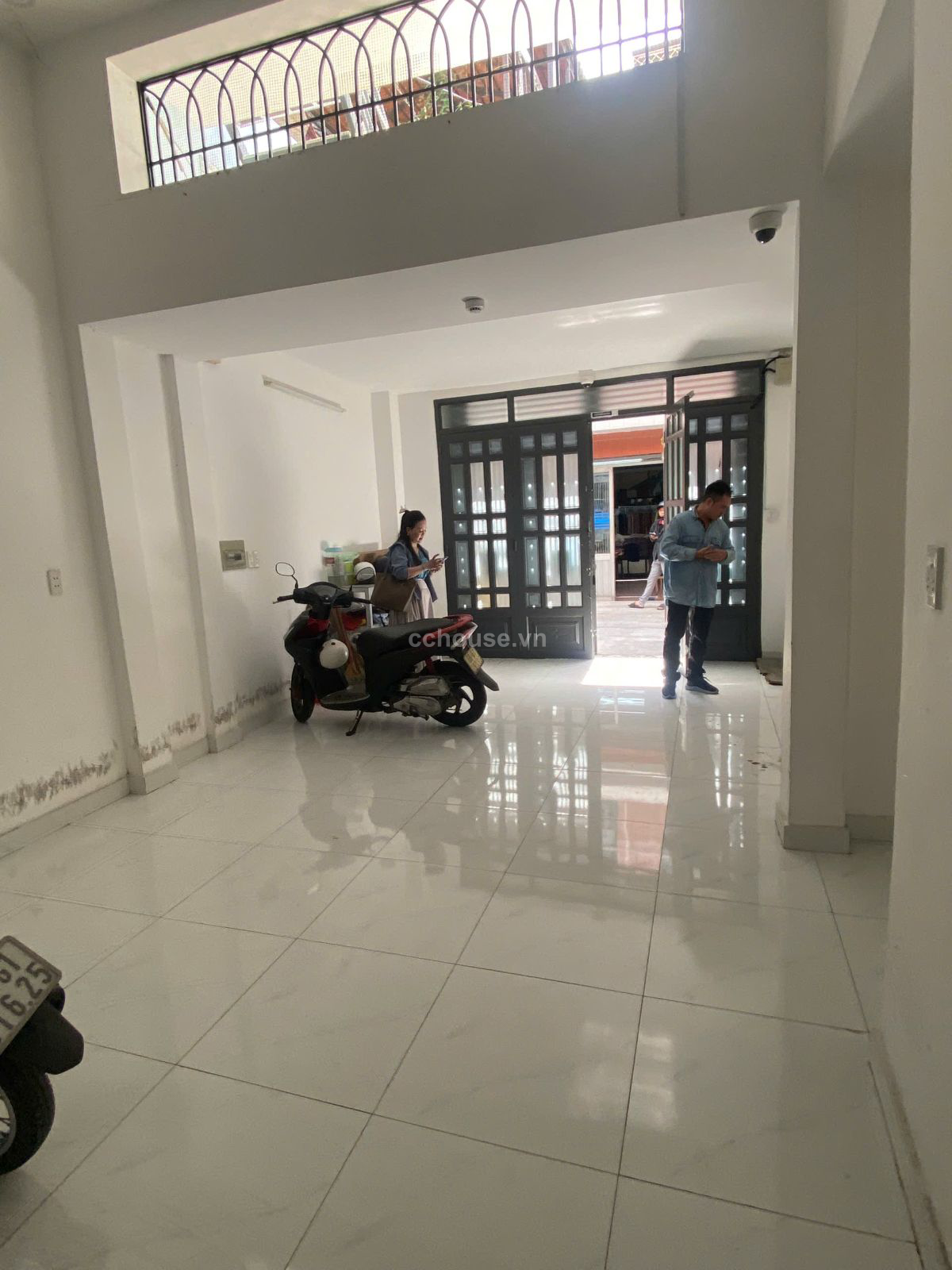 NHA-BAN-HEM-HOA-HAO-–-QUAN-10-–-DT-45X14M-–-KC-TRET-LUNG-2-LAU-ST-–-GIA-115-TY-id7846