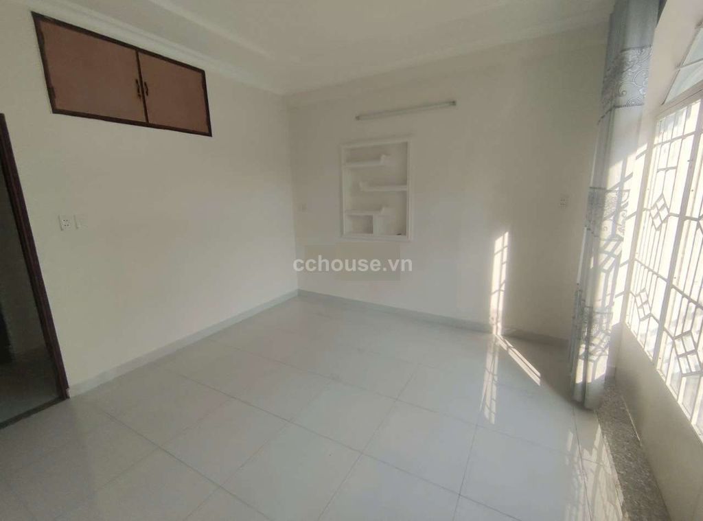 NHÀ HẺM THIÊN PHƯỚC QUẬN TÂN BÌNH, DT: 50.4M² (4.2x12), KC: TRỆT 3 LẦU ST, GIÁ: 9.4 TỶ
