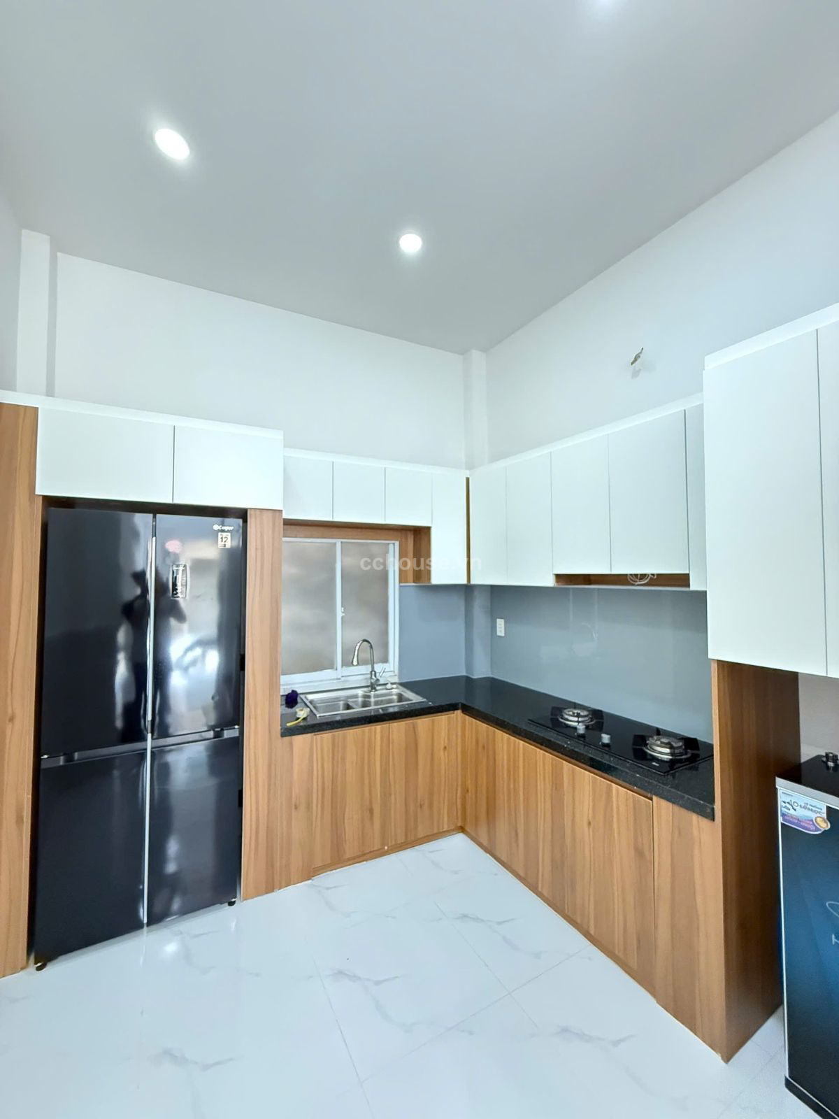 Bán nhà HXH 6m Nghĩa Hòa, P.Tân Hòa. DT 3x10m, 3 tầng