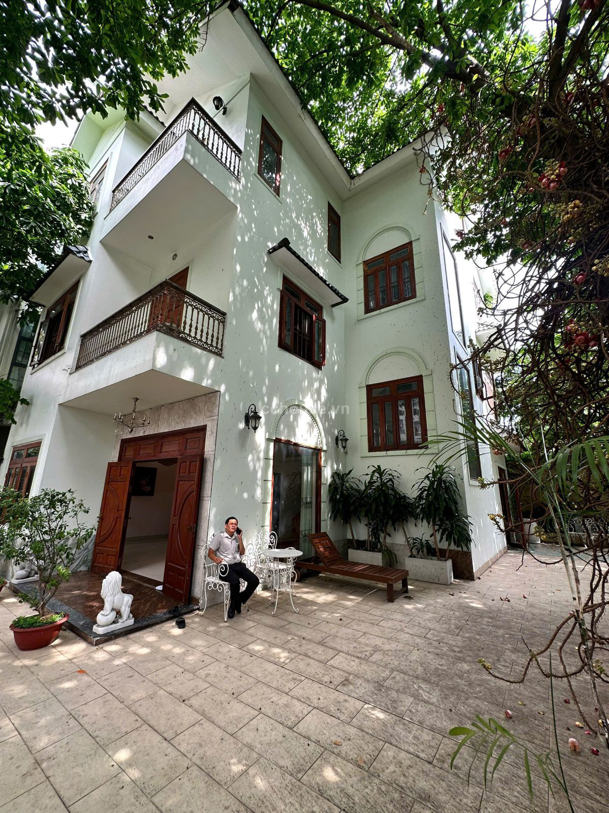 Biệt thự 2-4 Sông Nhuệ,Q Tân Bình. Diện tích: 17 x 20m. Công nhận: 348.3m². Giá bán: 57.2 tỷ