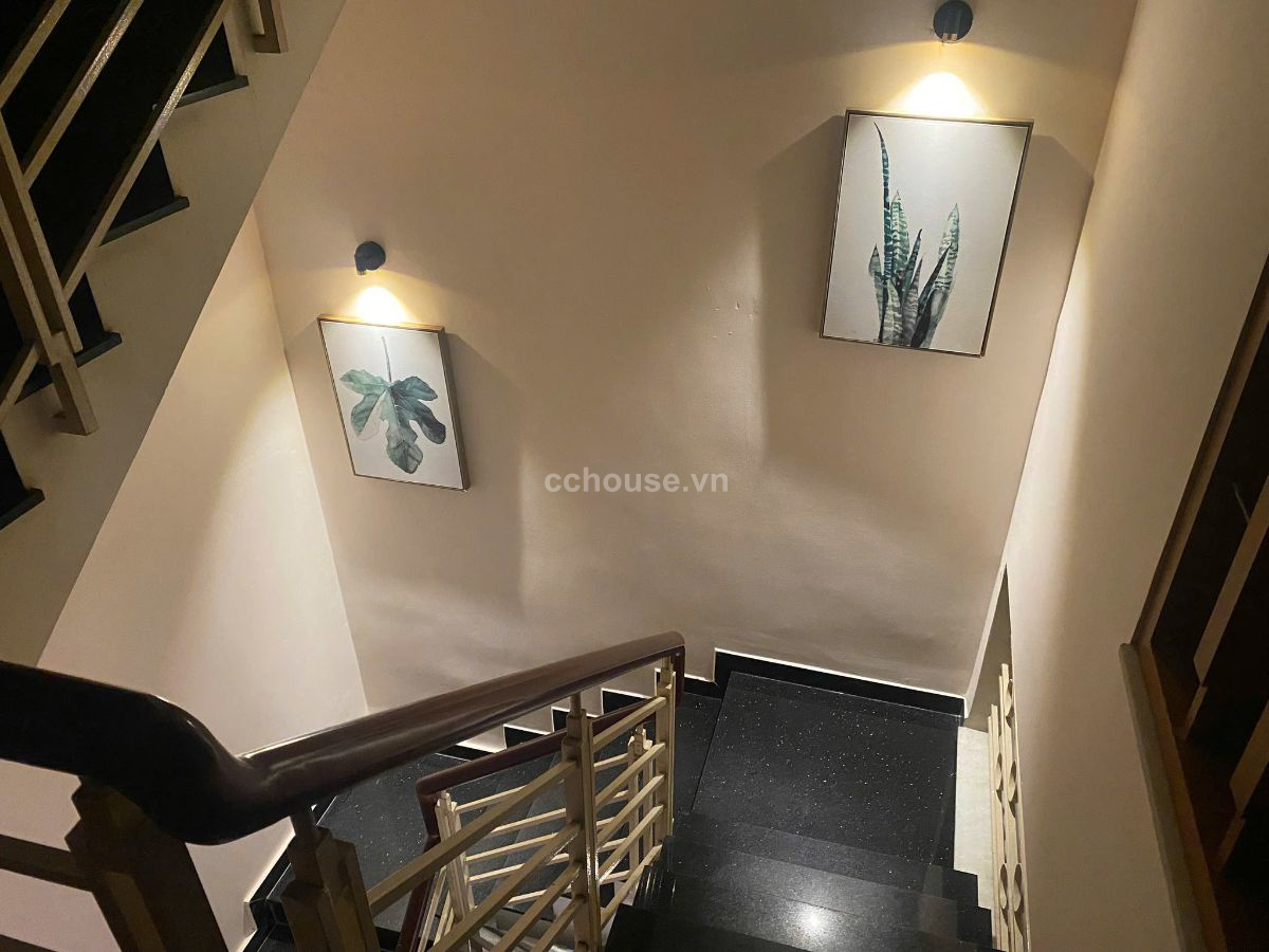 Bán nhà MT Xuân Hồng, P.Bảy Hiền. DT 4x18.5m, 4 tầng ST