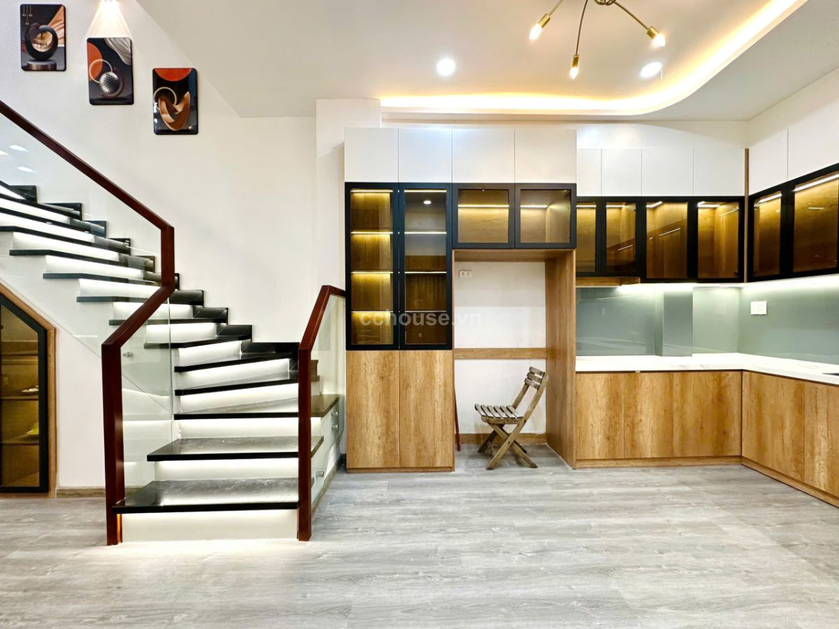 Góc 2 Mặt tiền HXH đoạn Nguyễn Văn Trỗi