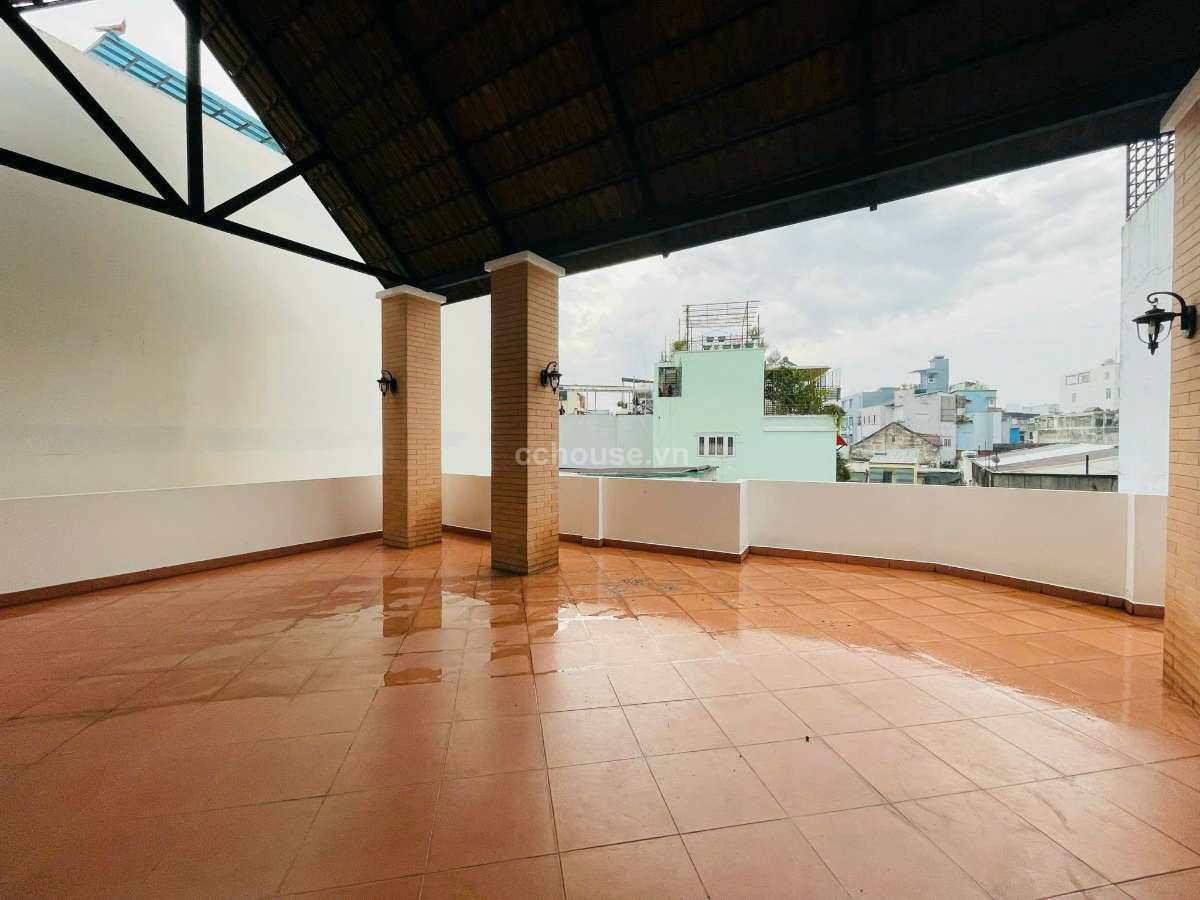 Nhà dạng villa Nguyễn An Ninh, P.Bình Thạnh. DT 210m2, 3 tầng mái che