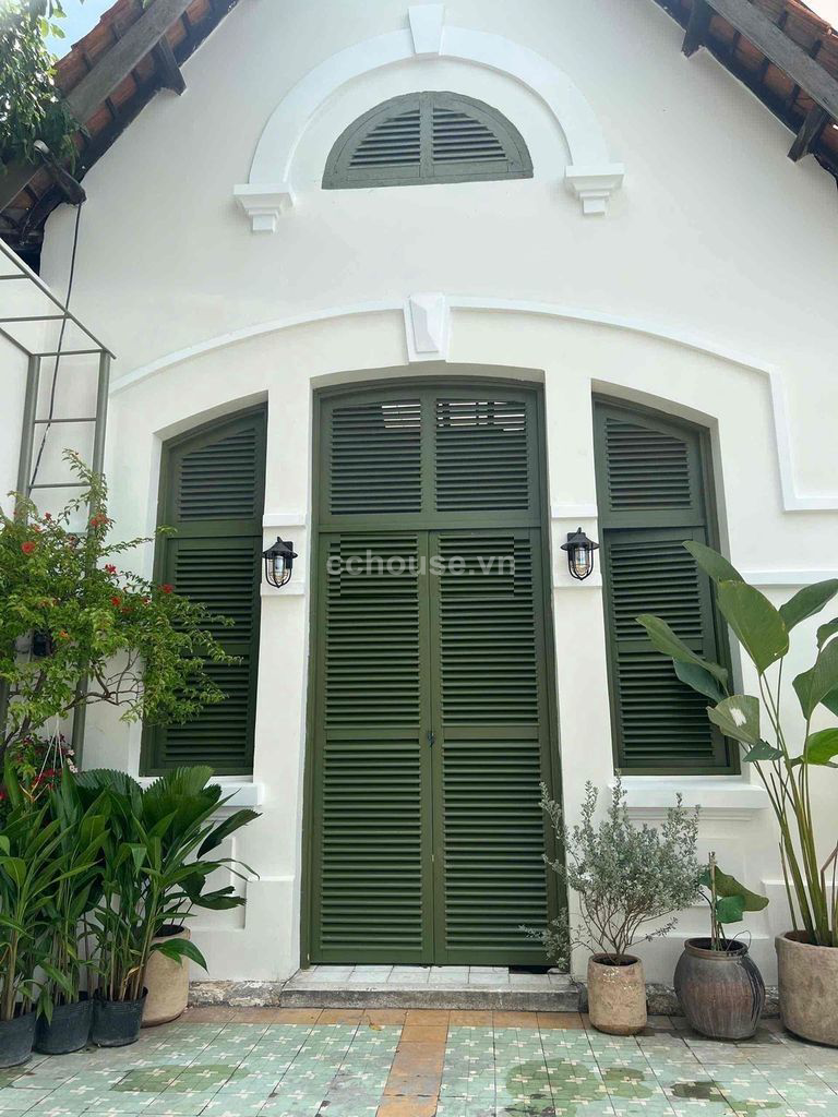 Cho thuê biệt thự MT Trần Quốc Toản, P.Xuân Hòa. DT 7x20m, 2 tầng
