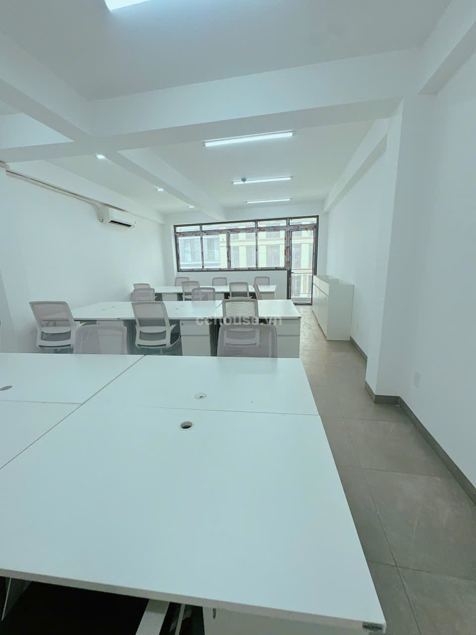 Tòa nhà MT Trương Quốc Dung, P.Phú Nhuận. DT 5.9x20m, hầm 7 tầng