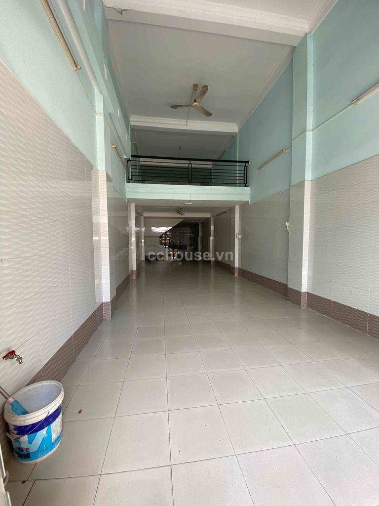Cho thuê nhà MT Tân Thành, P.Chợ Lớn. DT 4x20m, 2 tầng