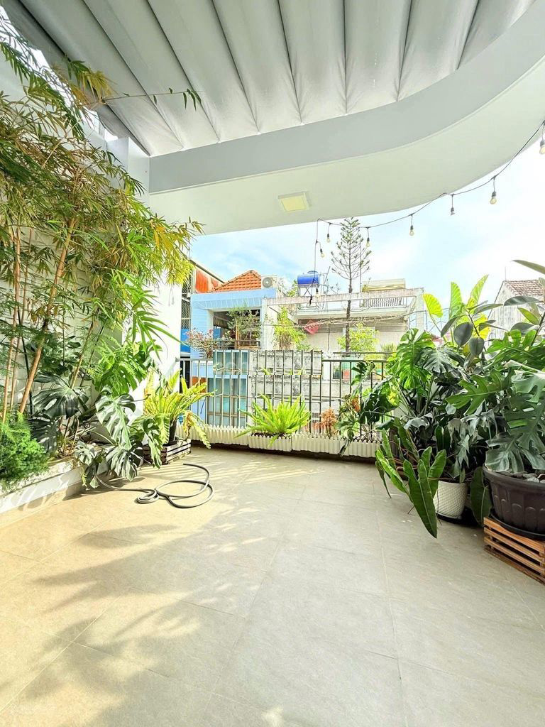 Bán nhà HXH 3 Tháng 2, P.Vườn Lài. DT 4.23x13.5m, 4 tầng ST