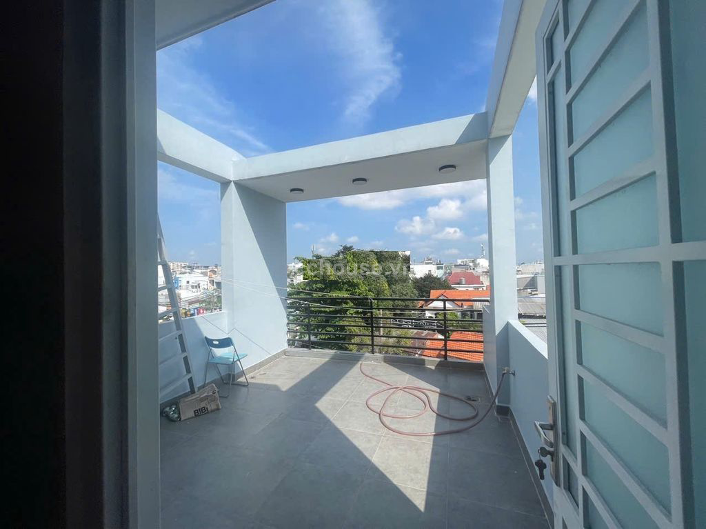 Bán nhà MT Phạm Văn Chiêu, Gò Vấp. DT 4x18m, 4 tầng