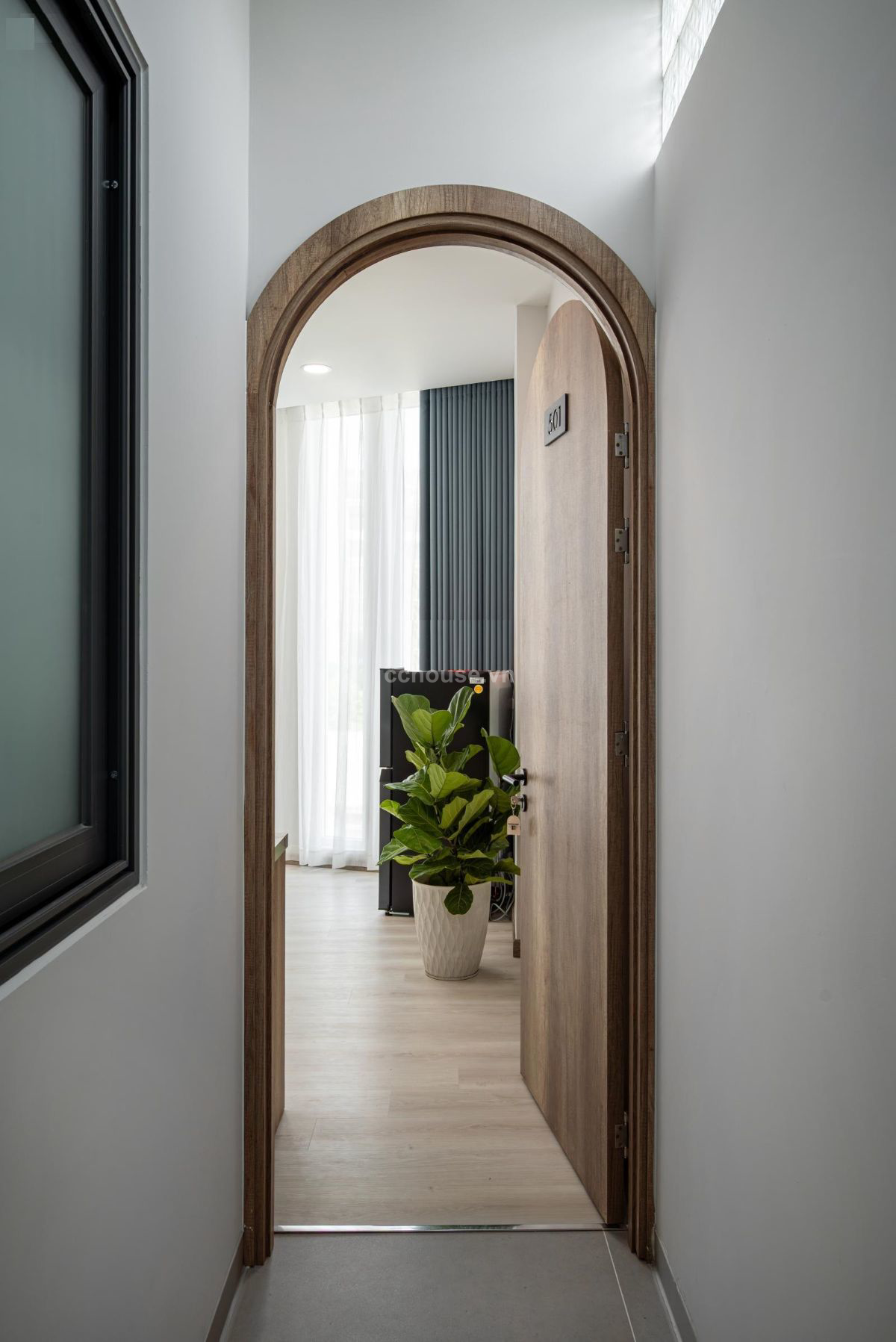 Toa-nha-MT-Le-Binh-PTan-Son-Nhat-DT-523x15m-6-tang-thang-may-id8204