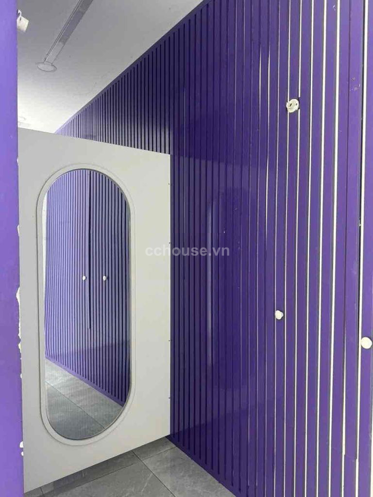 Cho thuê MBKD Nguyễn Thị Thập, P.Tân Thuận. DT 120m2, lối đi riêng