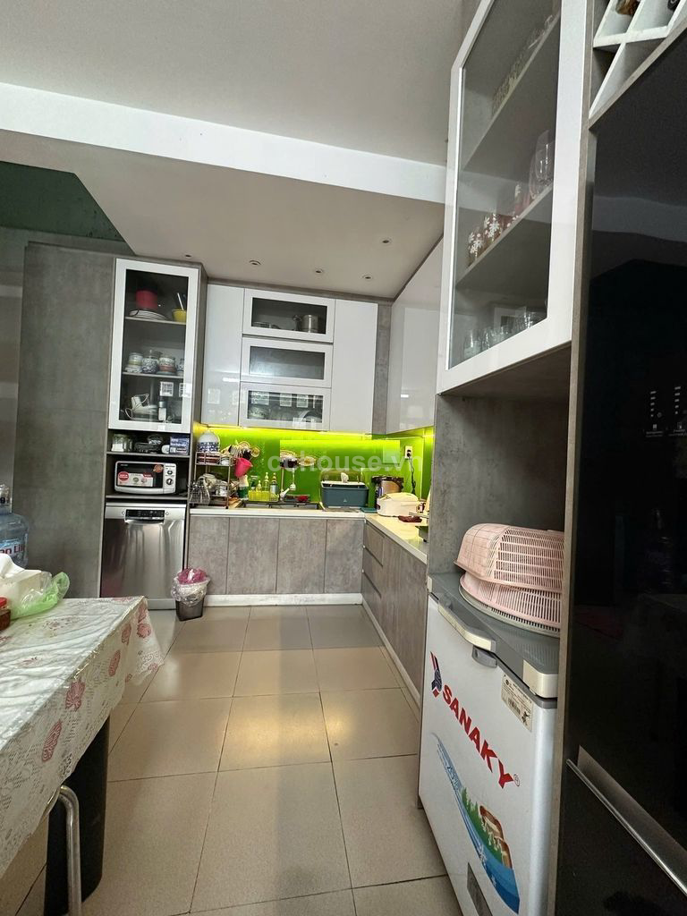 Bán nhà căn góc MT Lê Trọng Tấn, P.Sơn Kỳ. DT 120,9m², 4 tầng