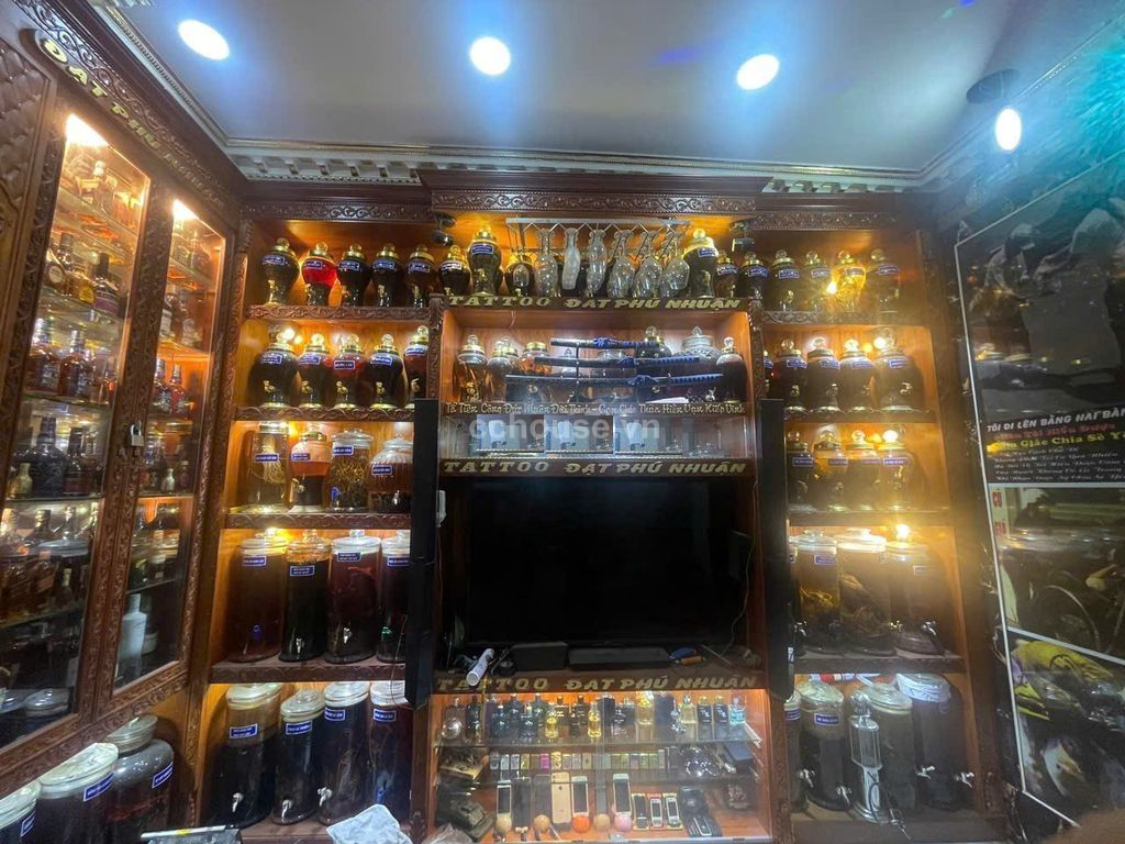Bán nhà căn góc MT Thích Quảng Đức, P.Đức Nhuận. DT 120m2, 3 tầng