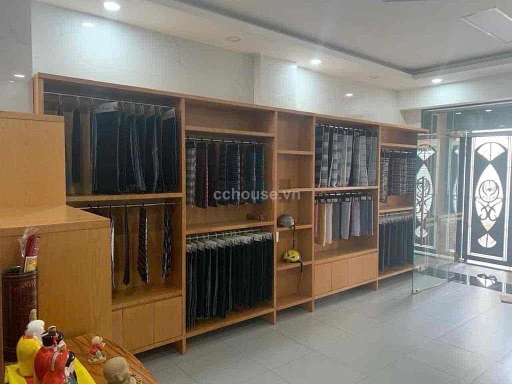Bán nhà HXH 140 Lê Minh Xuân, P.Tân Sơn Nhất. DT 4x17m, 5 tầng