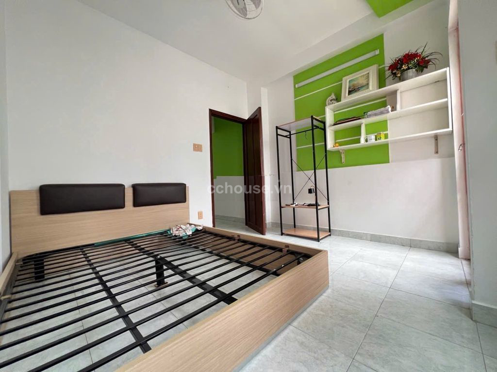 Bán nhà hẻm 69 Cao Thắng, P.Phú Nhuận. DT 3.75x11m, 4 tầng