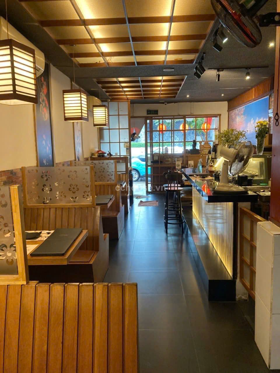 Toà nhà mặt tiền Nguyễn Cư Trinh, Phường Nguyễn Cư Trinh, Quận 1 ( Vị trí đối diện PullMan )